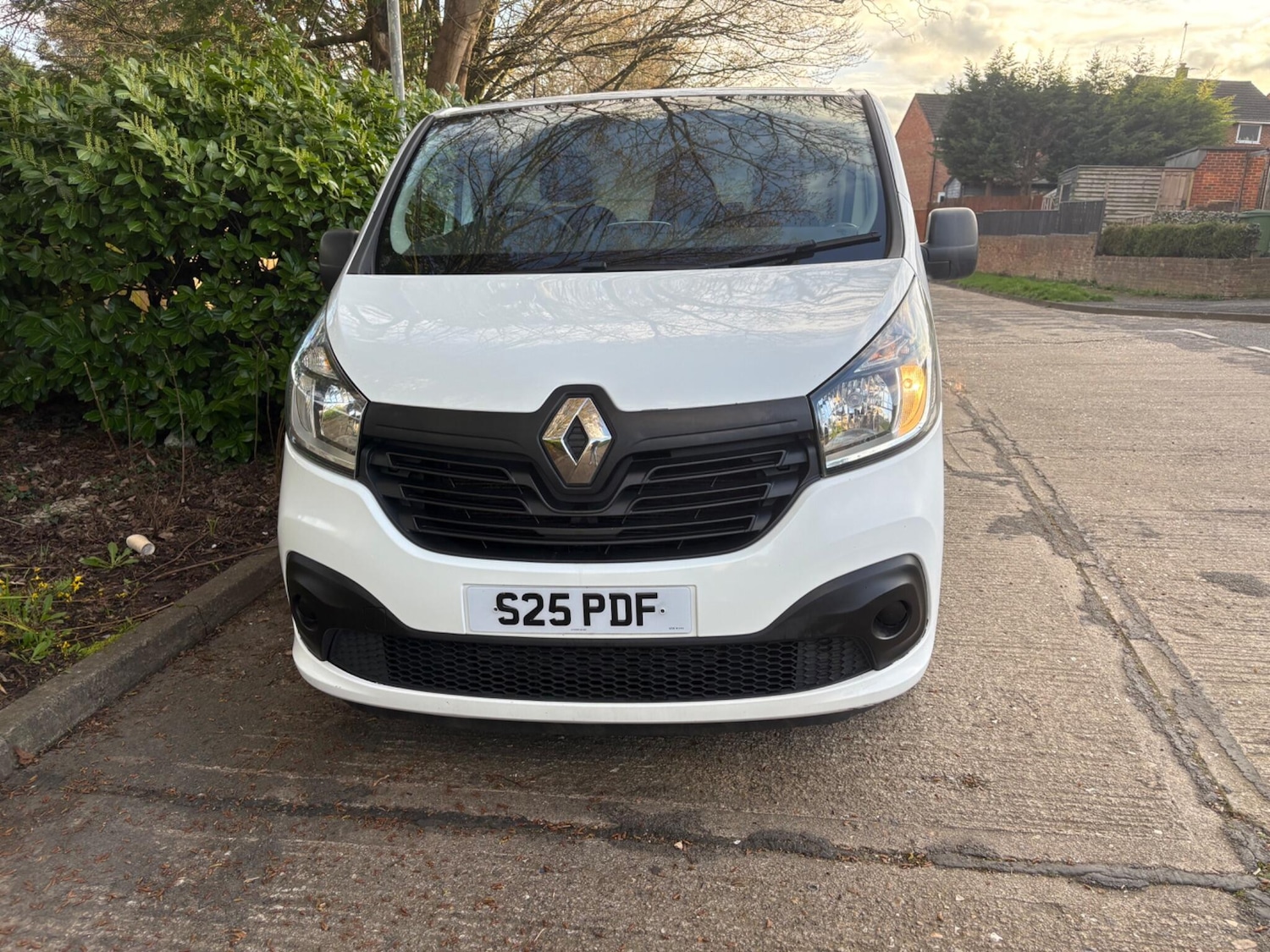 Used Renault Trafic 2015 for sale - 77826618: Photo 2