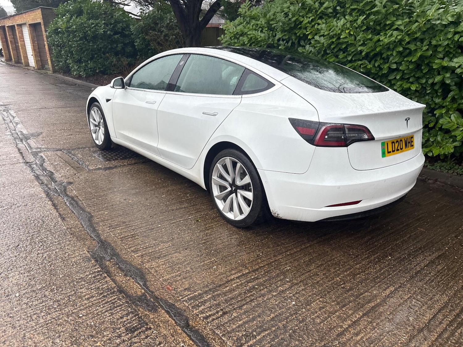 Used Tesla Model 3 2020 for sale - 77218902: Photo 4