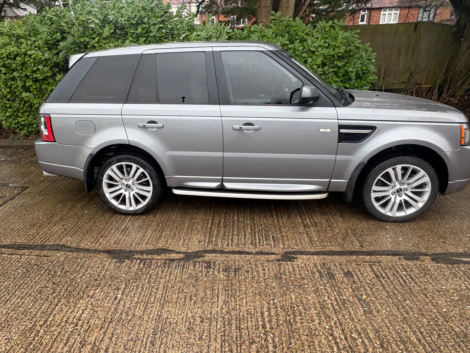 Used Land Rover Range Rover Sport 2011 for sale - 77470974: Photo 100