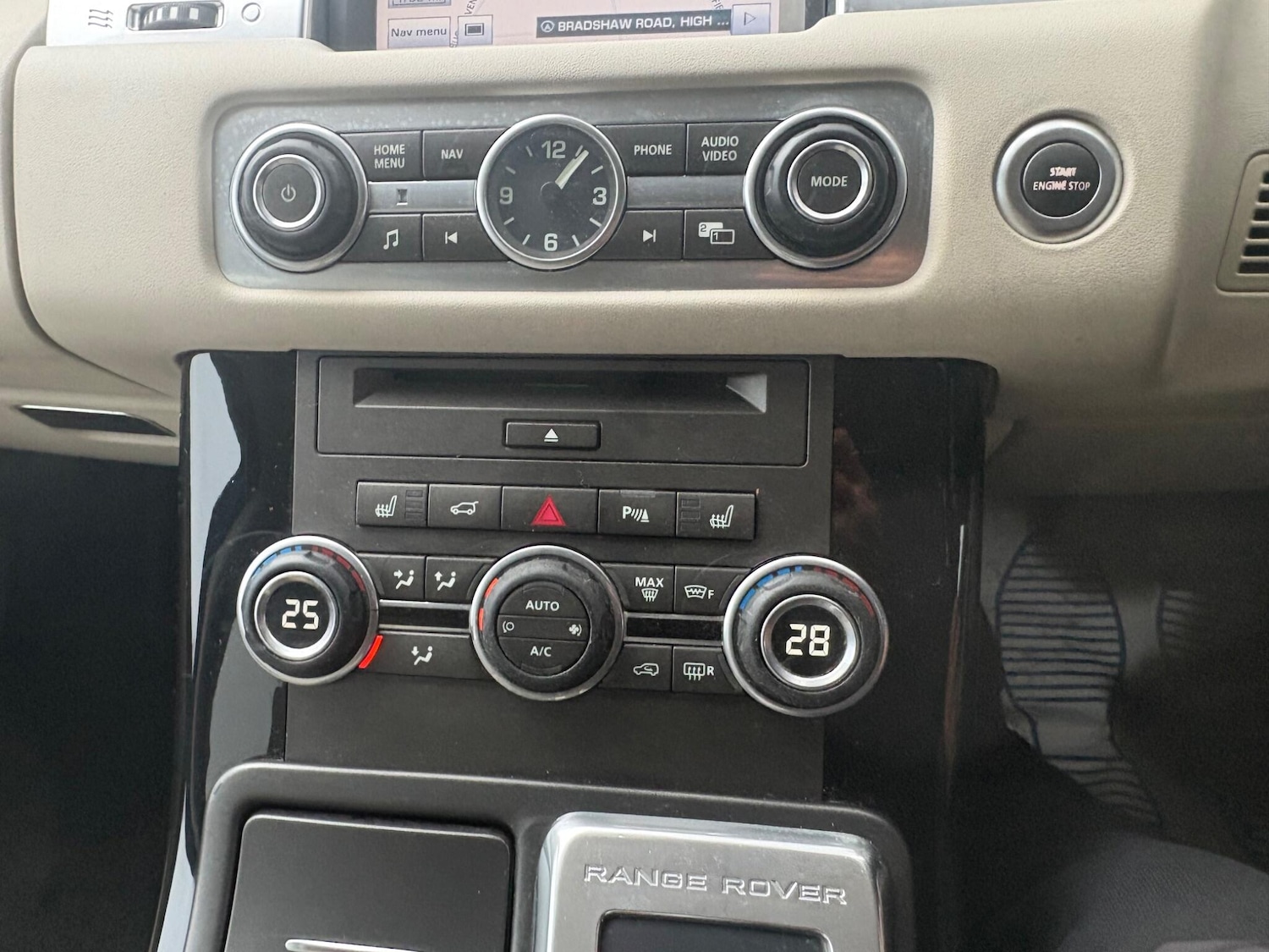 Used Land Rover Range Rover Sport 2011 for sale - 77470974: Photo 23