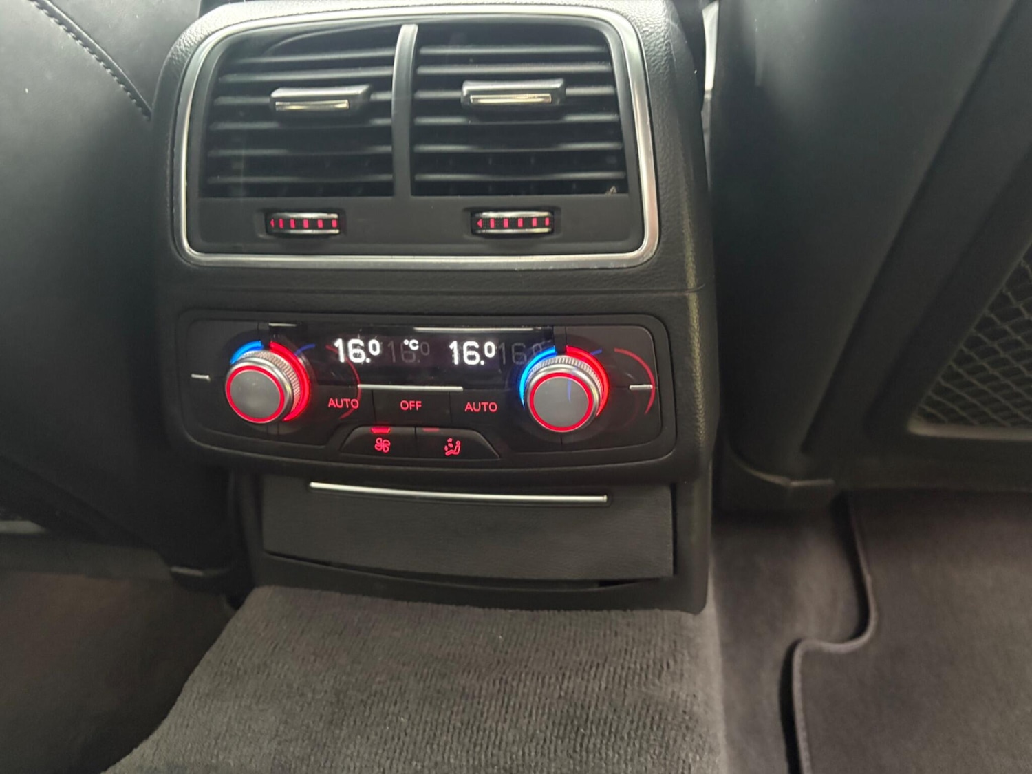 Used Audi RS7 2017 for sale - 76731741: Photo 25