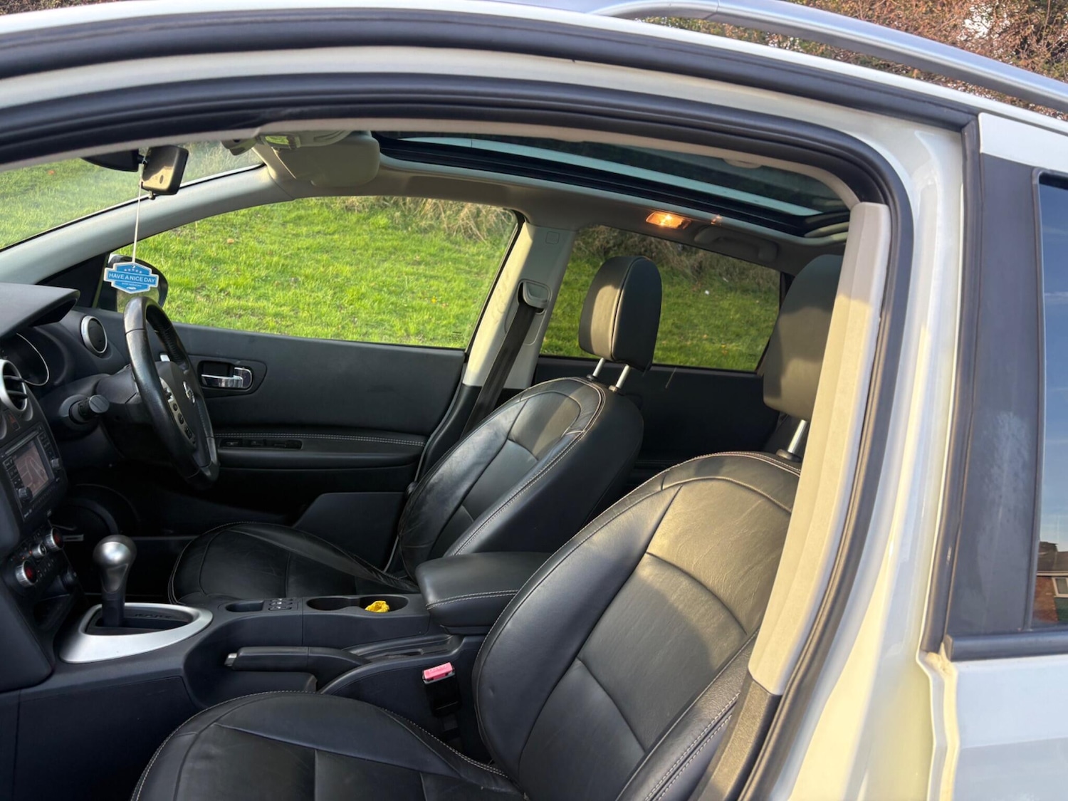 Used Nissan Qashqai 2013 for sale - 76717616: Photo 19