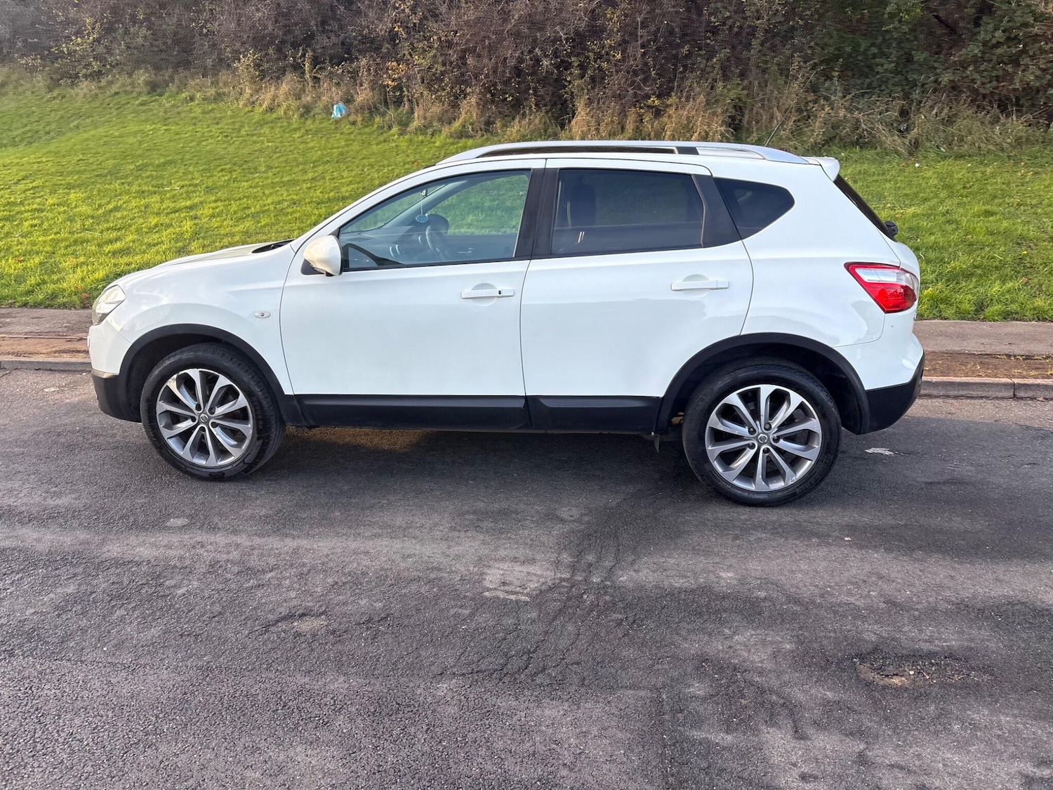 Used Nissan Qashqai 2013 for sale - 76717616: Photo 3