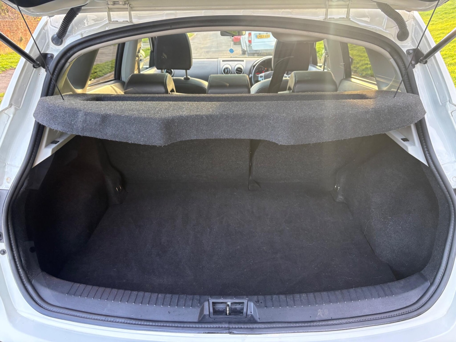 Used Nissan Qashqai 2013 for sale - 76717616: Photo 36