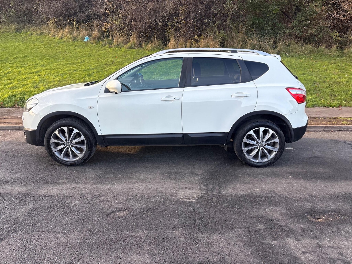 Used Nissan Qashqai 2013 for sale - 76717616: Photo 9