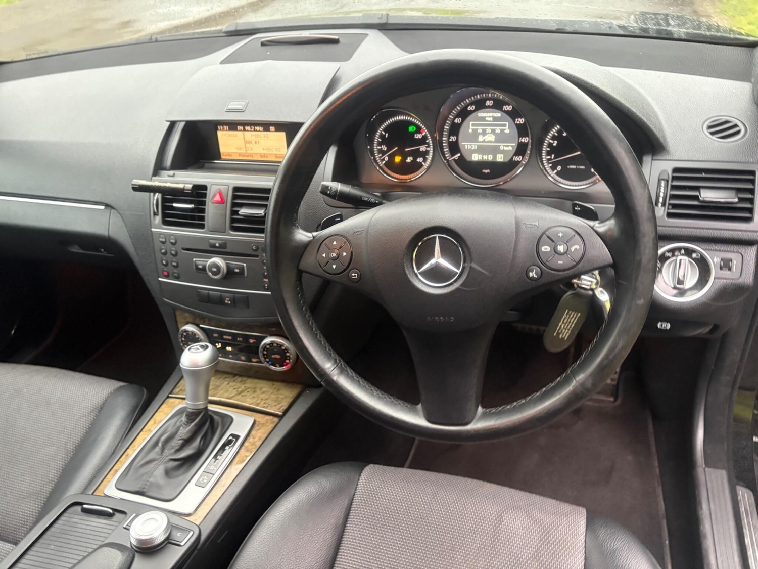 Used Mercedes-Benz C Class 2010 for sale - 76888932: Photo 15