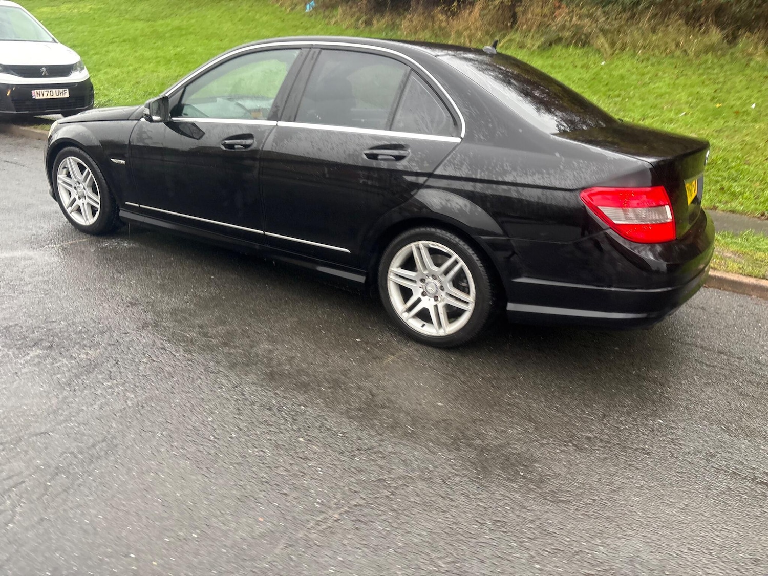 Used Mercedes-Benz C Class 2010 for sale - 76888932: Photo 52