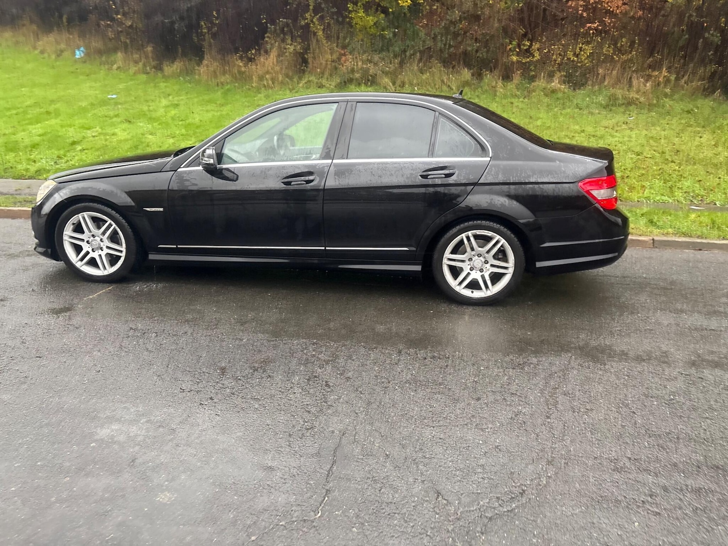 Used Mercedes-Benz C Class 2010 for sale - 76888932: Photo 54