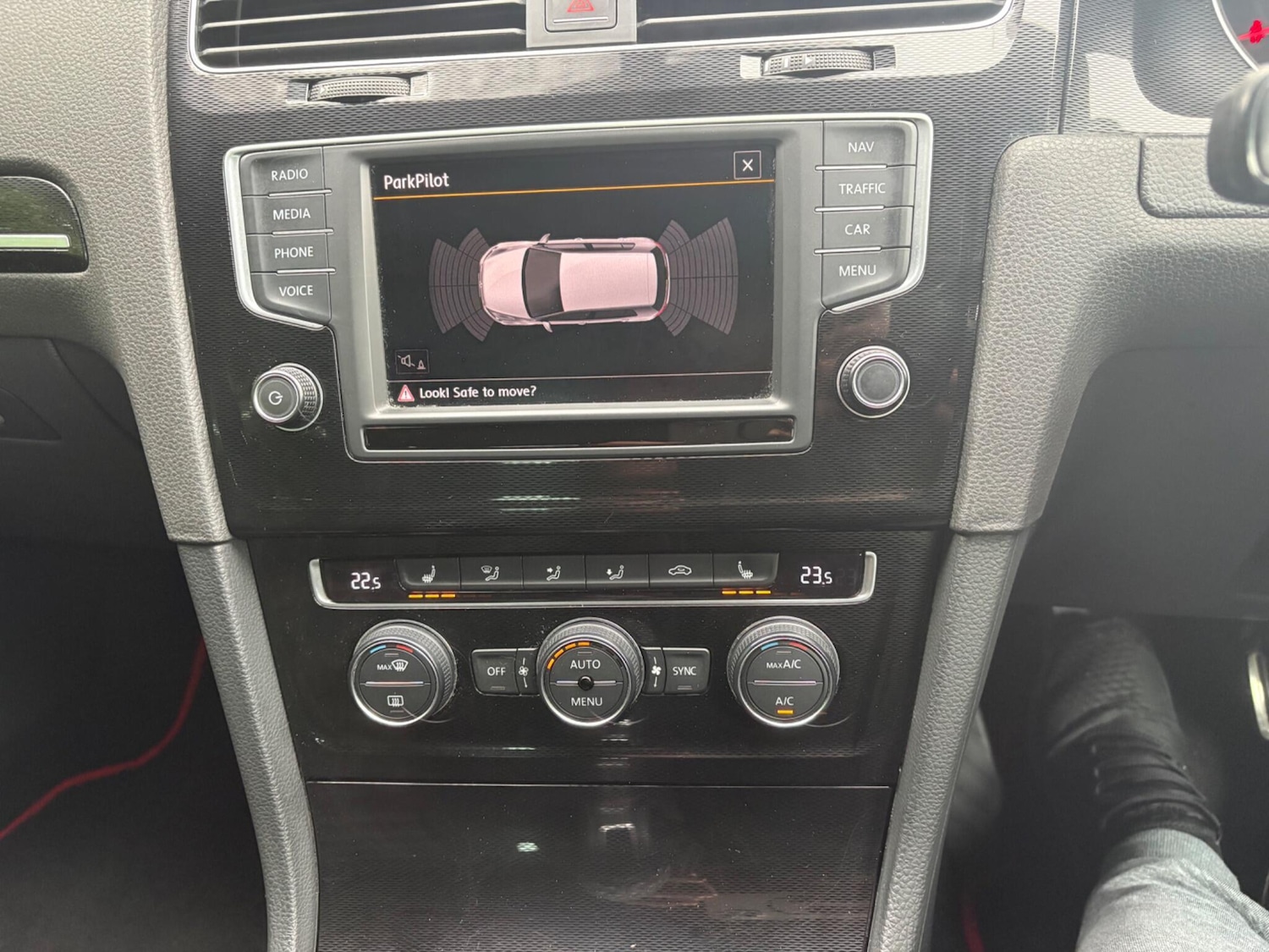 Used Volkswagen Golf 2016 for sale - 77802563: Photo 20