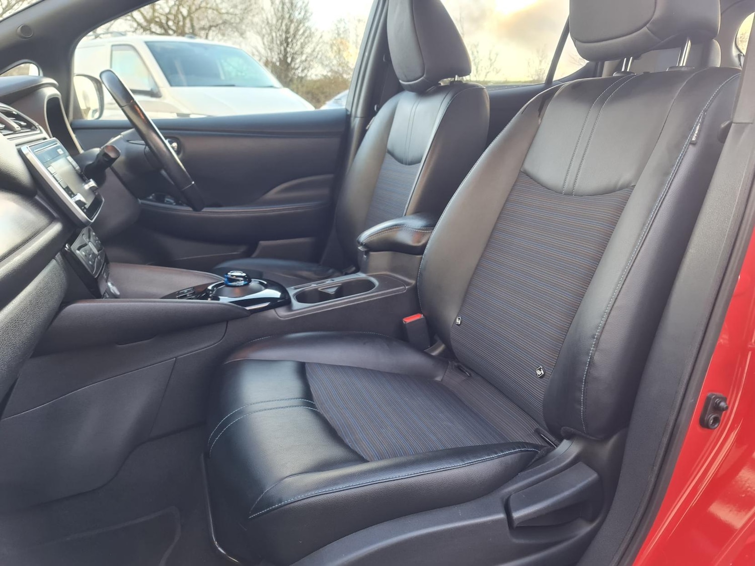 Used Nissan Leaf 2018 for sale - 76534324: Photo 10