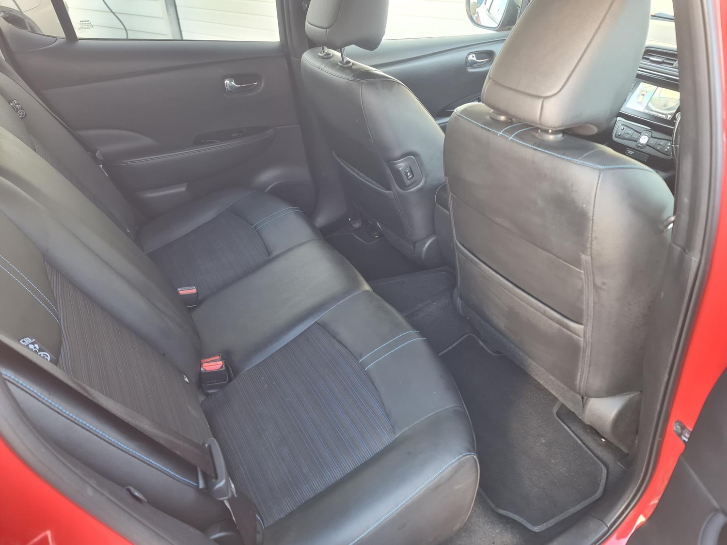 Used Nissan Leaf 2018 for sale - 76534324: Photo 11