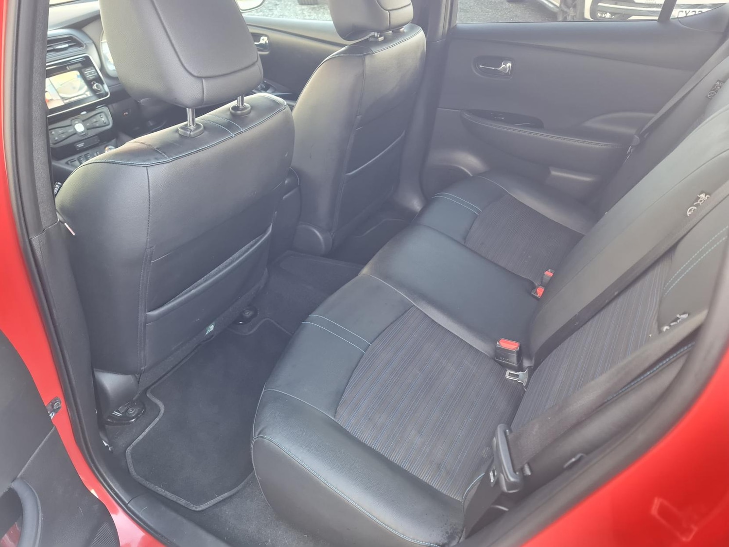 Used Nissan Leaf 2018 for sale - 76534324: Photo 12