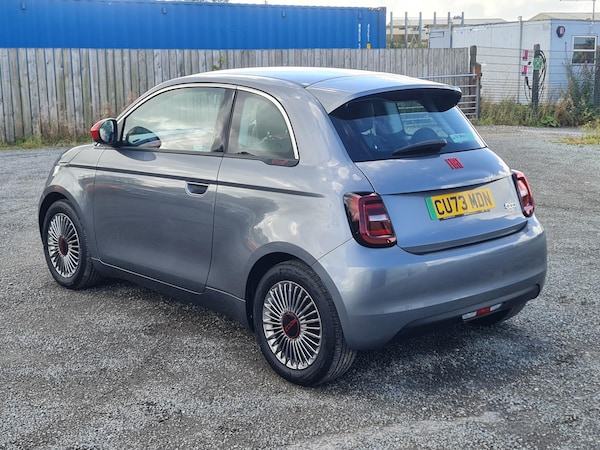Used Fiat 500e 2023 for sale - 75692444: Photo 6