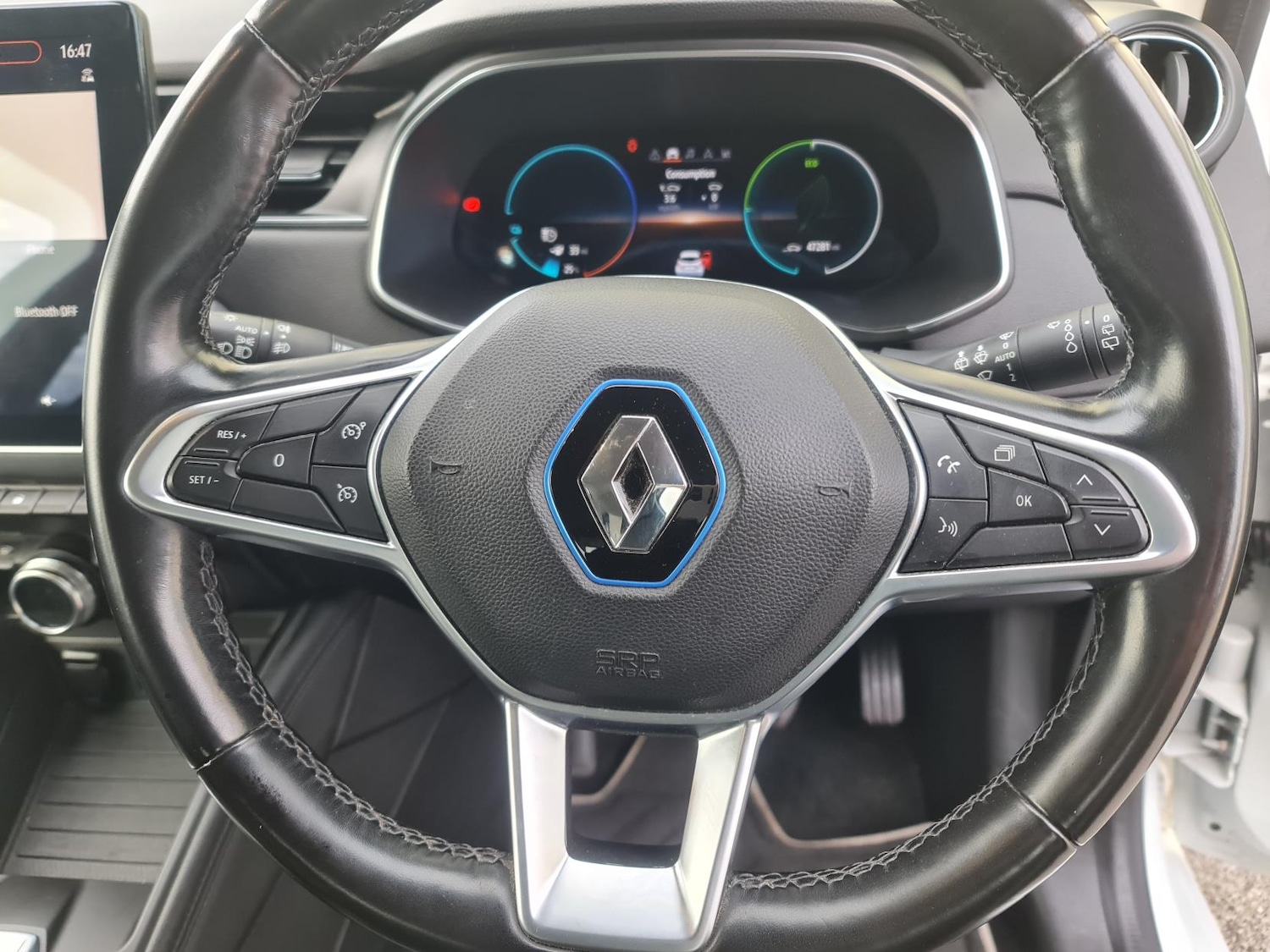 Used Renault Zoe 2020 for sale - 76314234: Photo 8