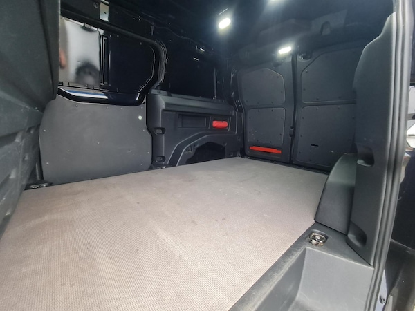 Used Volkswagen ID. Buzz Cargo 2023 for sale - 76263489: Photo 11