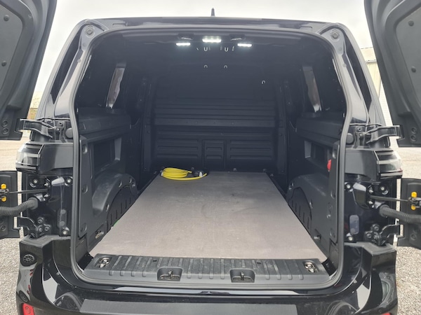 Used Volkswagen ID. Buzz Cargo 2023 for sale - 76263489: Photo 12