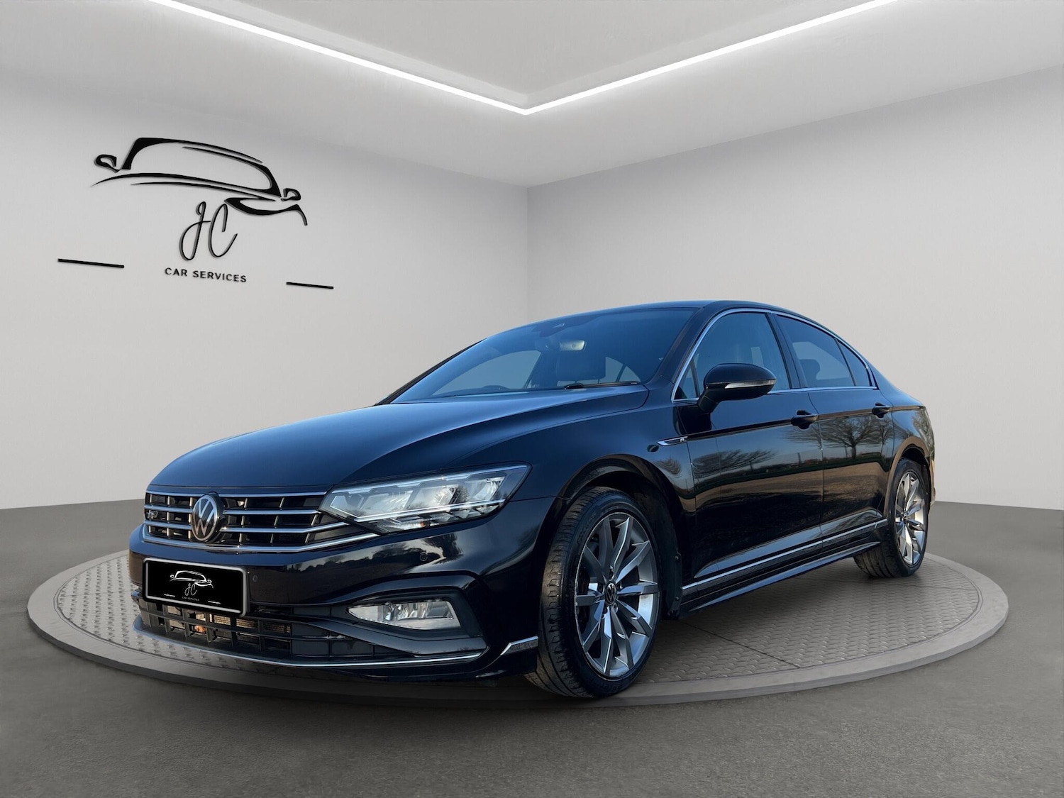 Used Volkswagen Passat for sale - 77969983: Photo 1