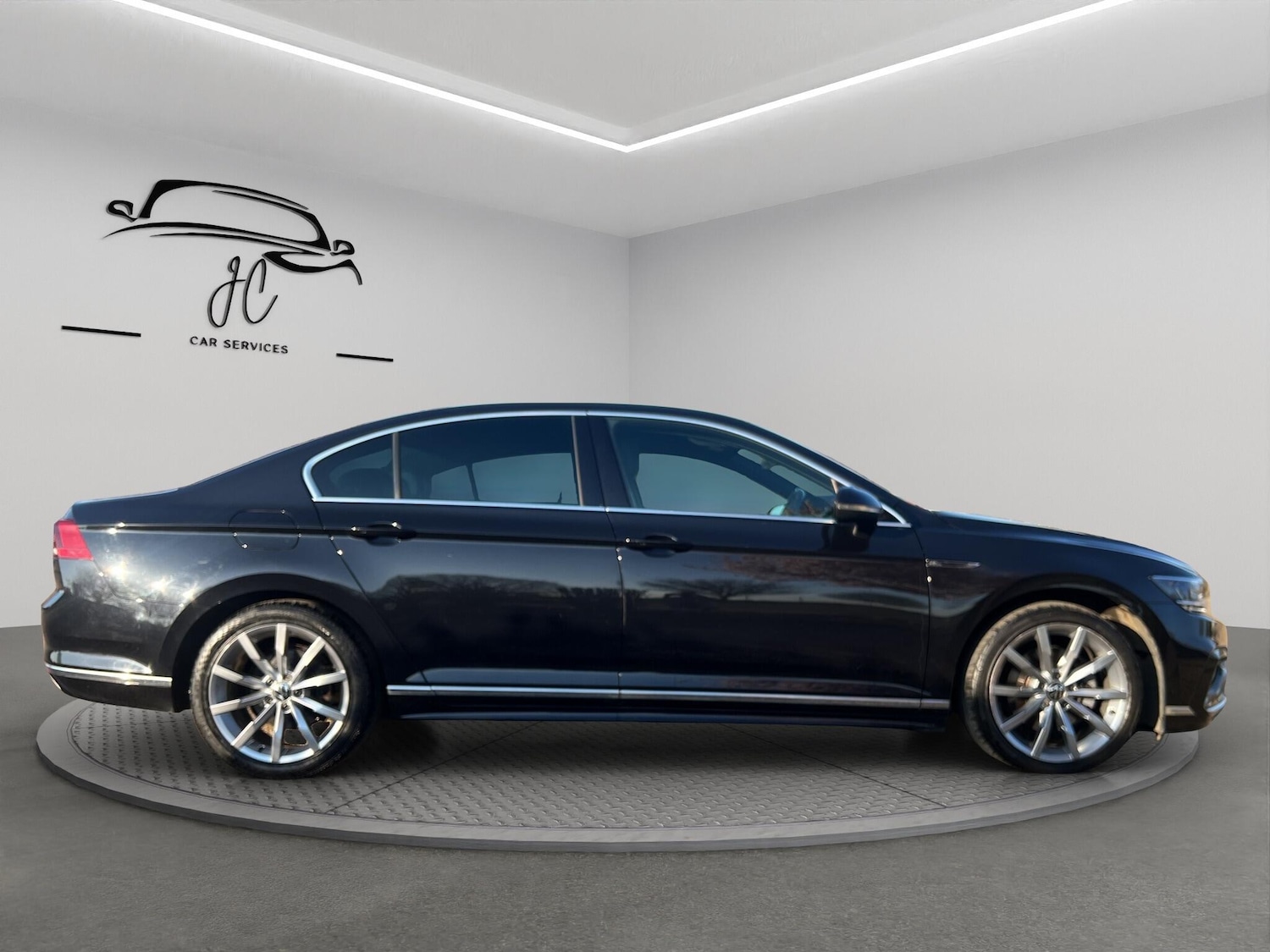 Used Volkswagen Passat for sale - 77969983: Photo 7