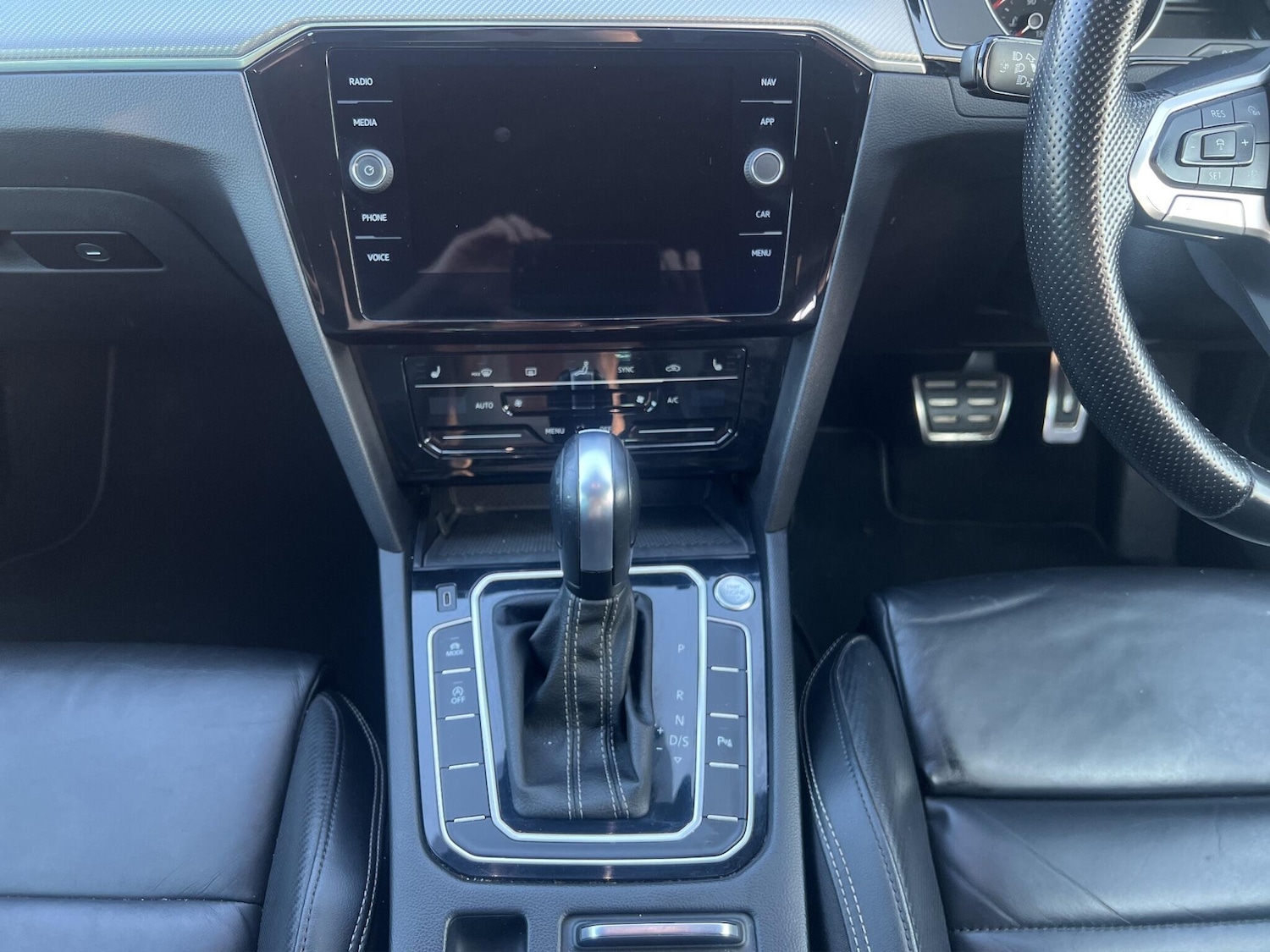 Used Volkswagen Passat for sale - 77969983: Photo 9