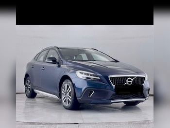 Used Volvo V40 2014 for sale - 78185699: Photo