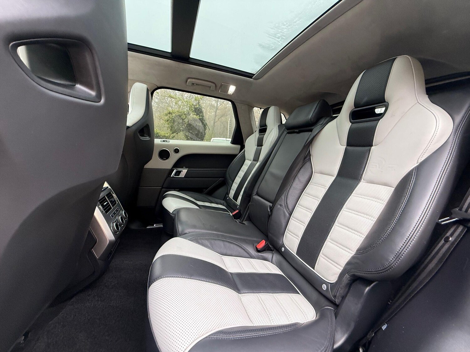 Used Land Rover Range Rover Sport 2016 for sale - 78171151: Photo 13