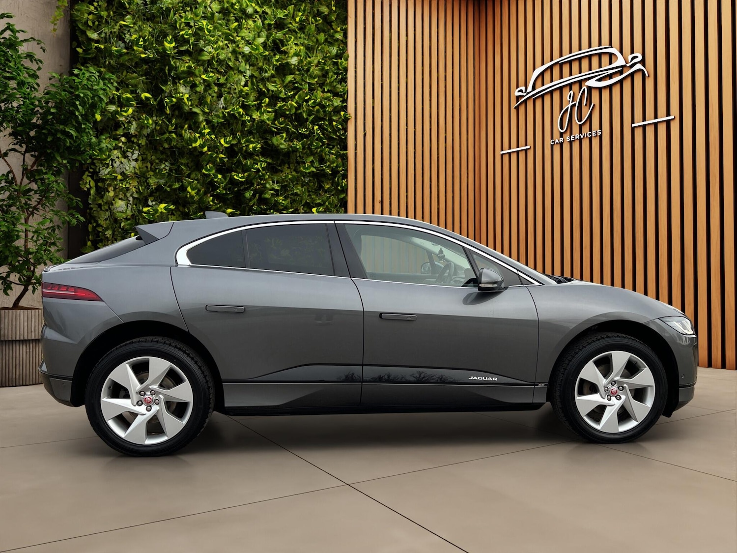 Used Jaguar I-Pace for sale - 77969982: Photo 4