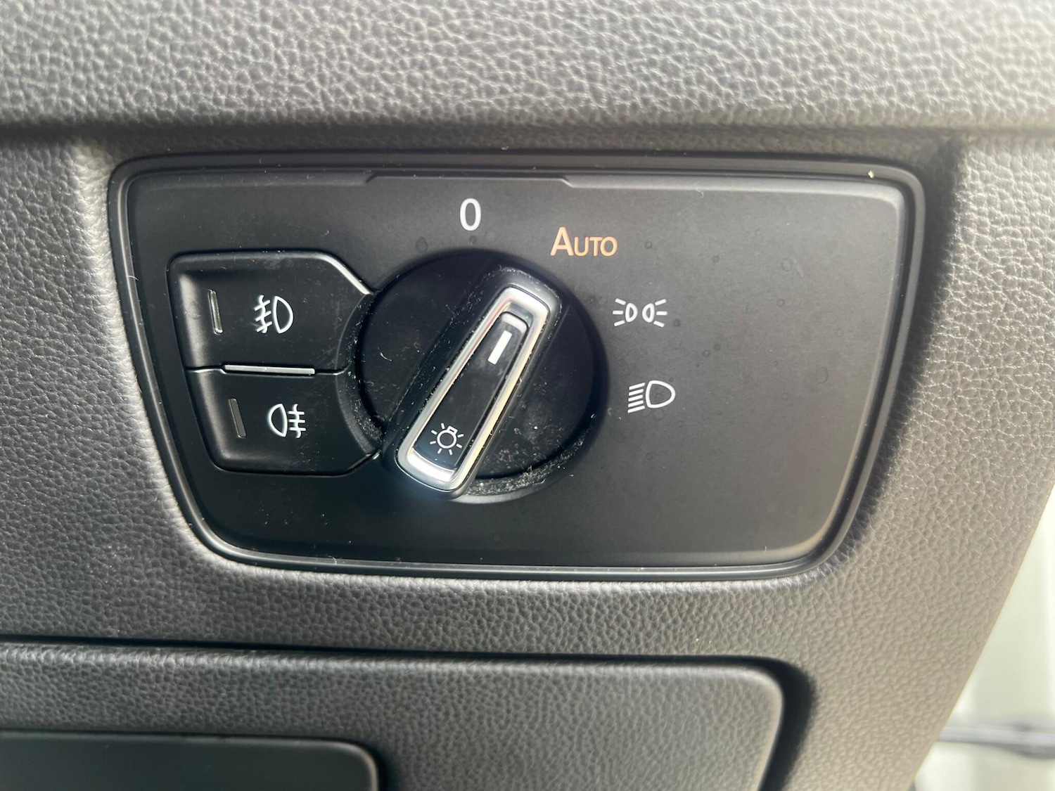 Used Volkswagen Passat for sale - 77969799: Photo 17