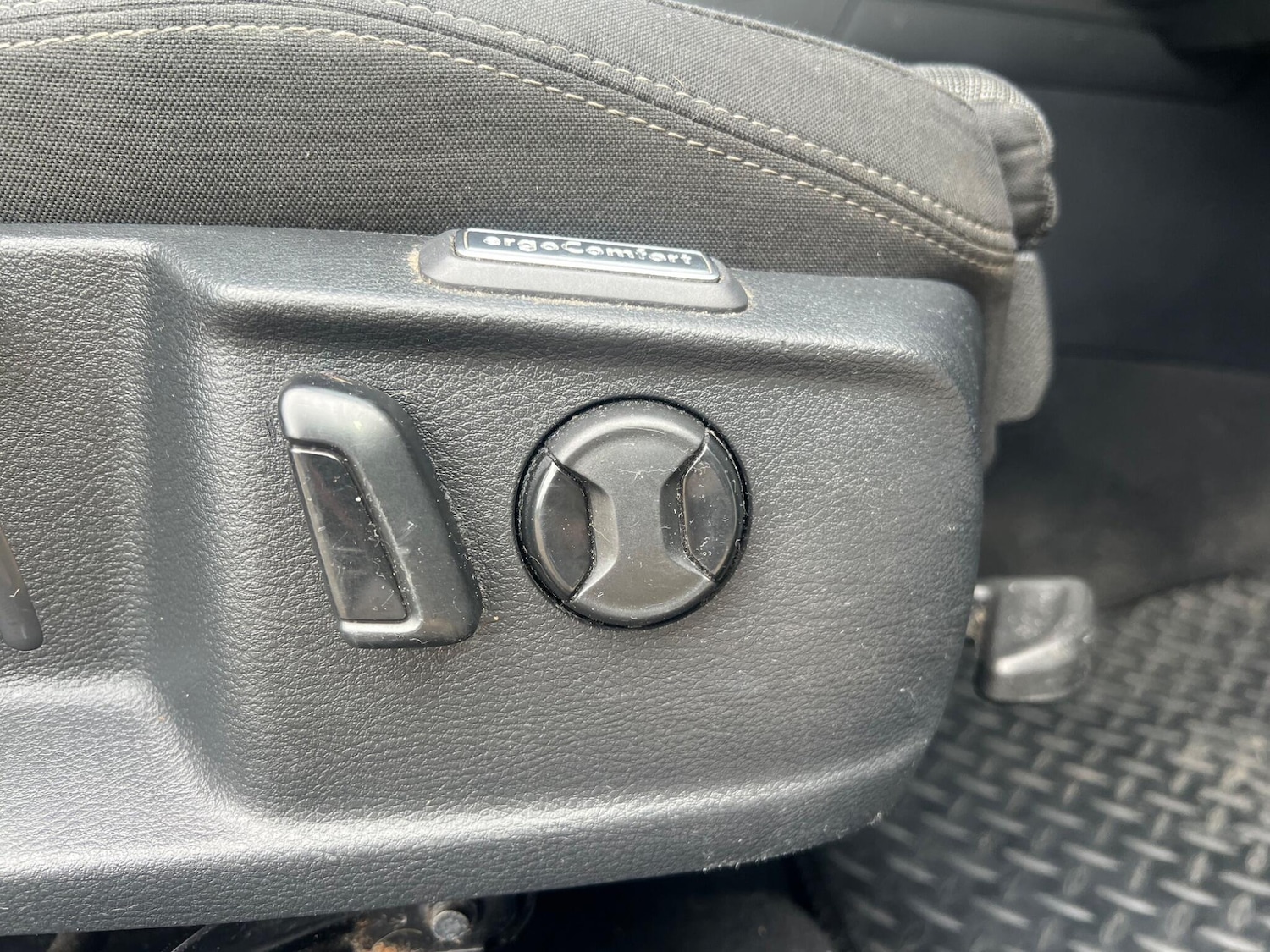 Used Volkswagen Passat for sale - 77969799: Photo 18