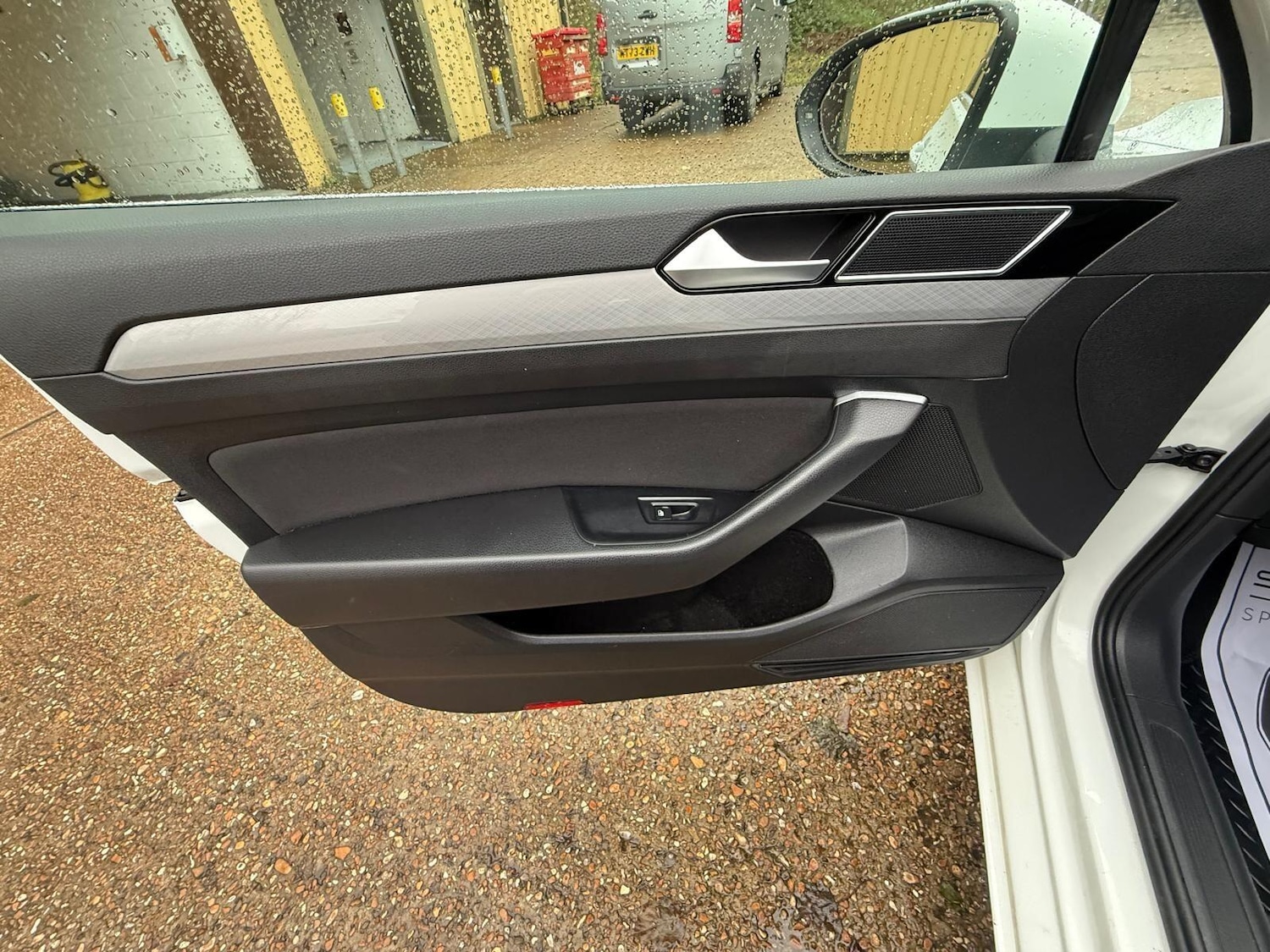 Used Volkswagen Passat for sale - 77969799: Photo 20