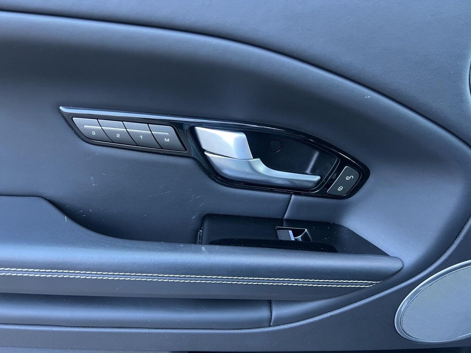 Used Land Rover Range Rover Evoque for sale - 77969980: Photo 25