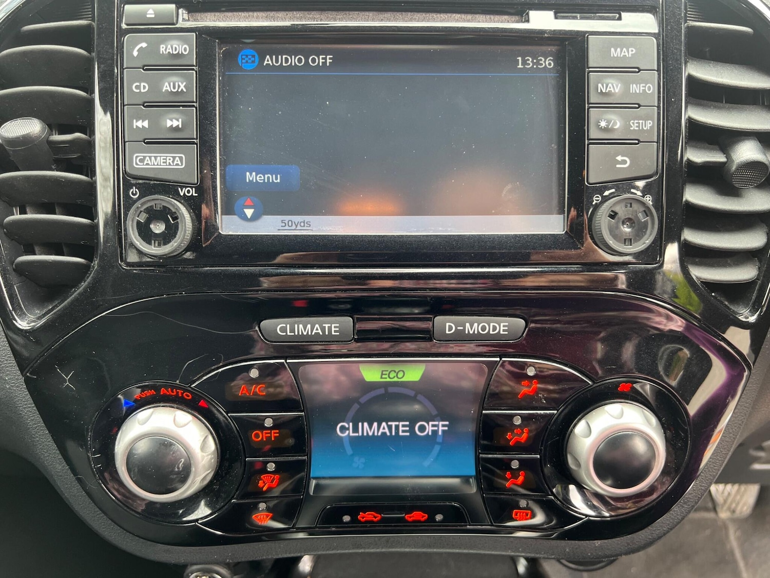 Used Nissan Juke 2015 for sale - 78101118: Photo 27