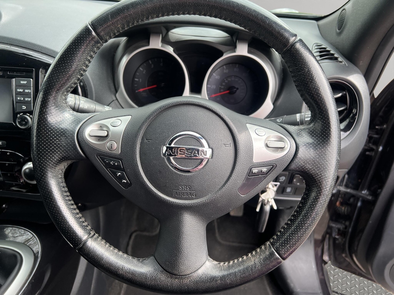 Used Nissan Juke 2015 for sale - 78101118: Photo 35
