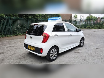 Used Kia Picanto 2015 for sale - 75283288: Photo