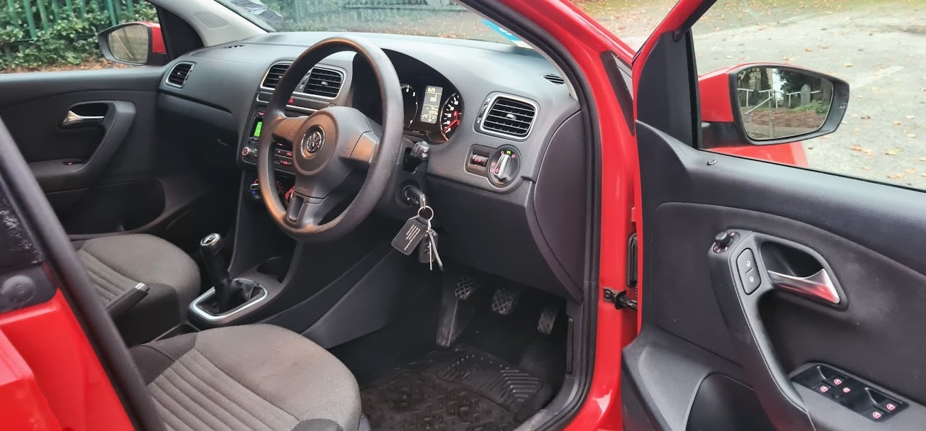 Used Volkswagen Polo 2011 for sale - 76737974: Photo 11