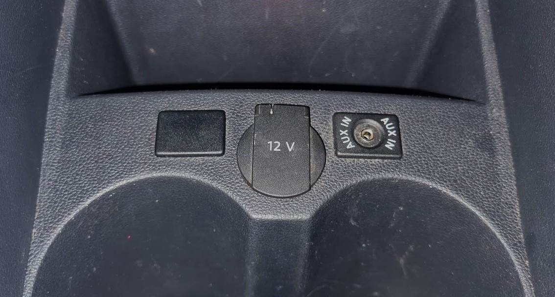 Used Volkswagen Polo 2011 for sale - 76737974: Photo 16