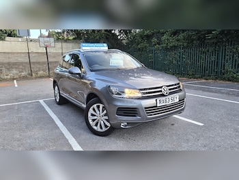 Used Volkswagen Touareg 2013 for sale - 79367909: Photo