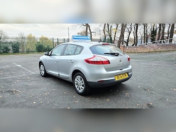 Used Renault Megane 2014 for sale - 76532306: Photo