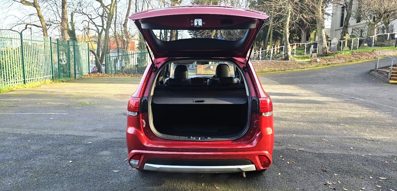 Used Mitsubishi Outlander 2016 for sale - 76946853: Photo 10