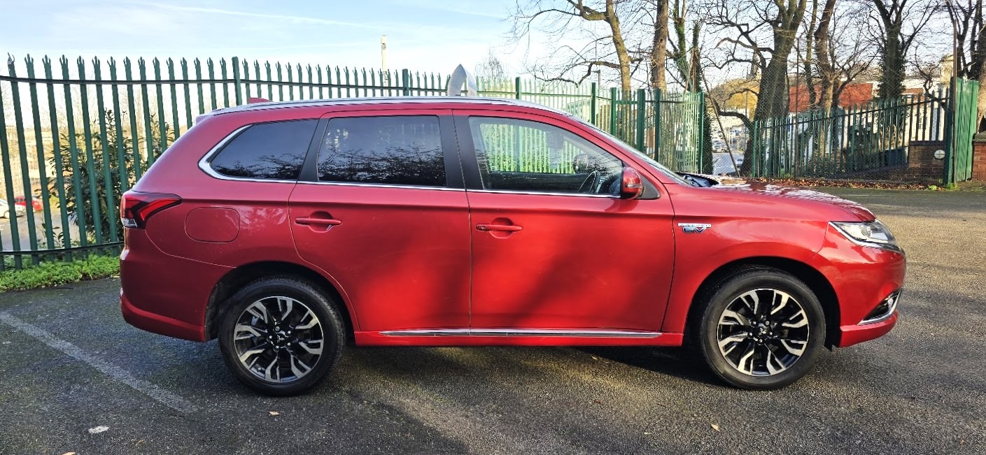 Used Mitsubishi Outlander 2016 for sale - 76946853: Photo 18