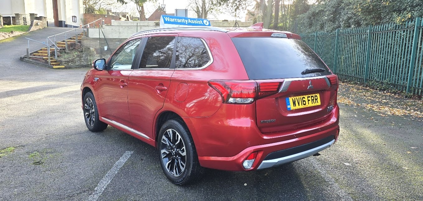 Used Mitsubishi Outlander 2016 for sale - 76946853: Photo 4