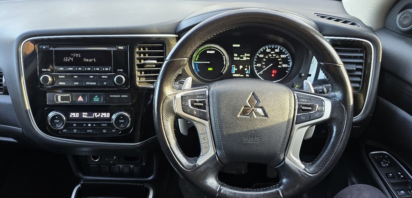 Used Mitsubishi Outlander 2016 for sale - 76946853: Photo 5
