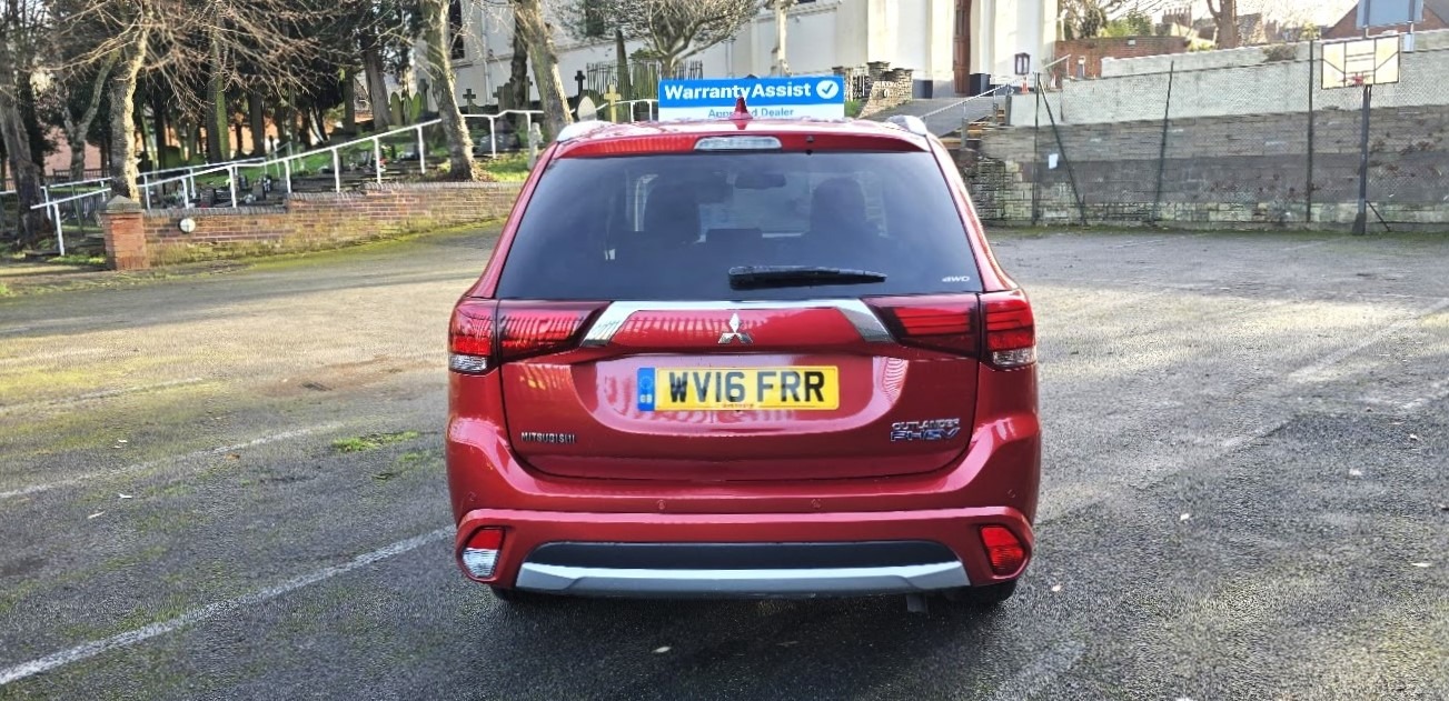 Used Mitsubishi Outlander 2016 for sale - 76946853: Photo 9