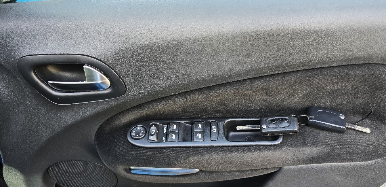 Used Citroen C3 Picasso 2014 for sale - 77640385: Photo 15