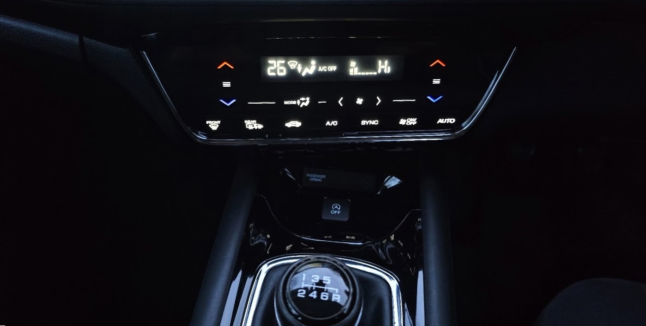 Used Honda HR-V 2016 for sale - 76946329: Photo 16