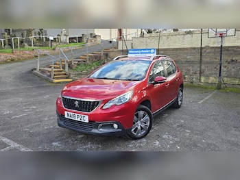 Used Peugeot 2008 2018 for sale - 77743510: Photo