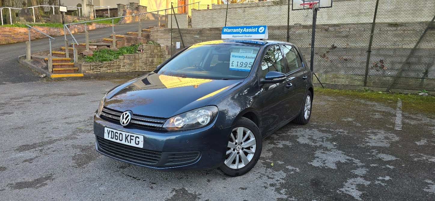 Used Volkswagen Golf 2010 for sale - 77947136: Photo 2