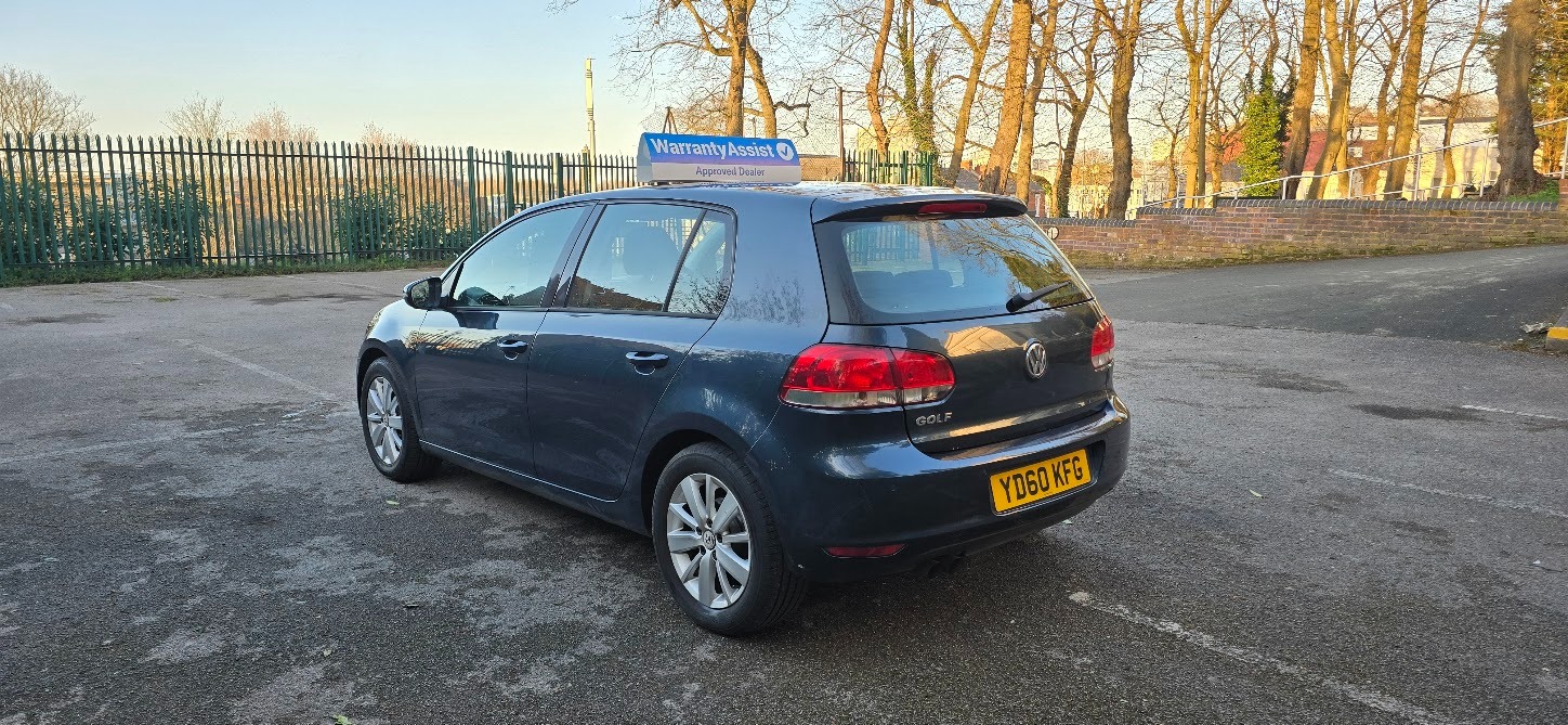 Used Volkswagen Golf 2010 for sale - 77947136: Photo 4