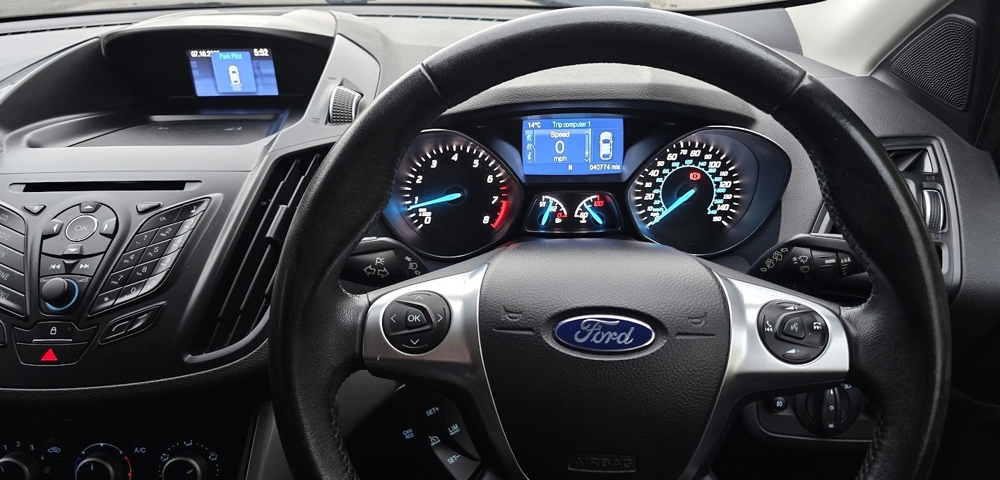 Used Ford Kuga 2015 for sale - 76206123: Photo 5
