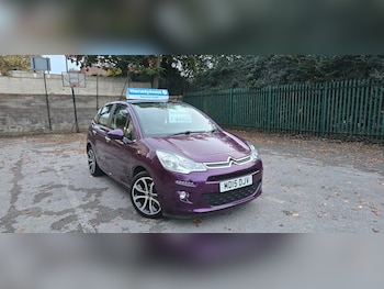 2015 (15) - 1.2 PureTech Selection 5dr