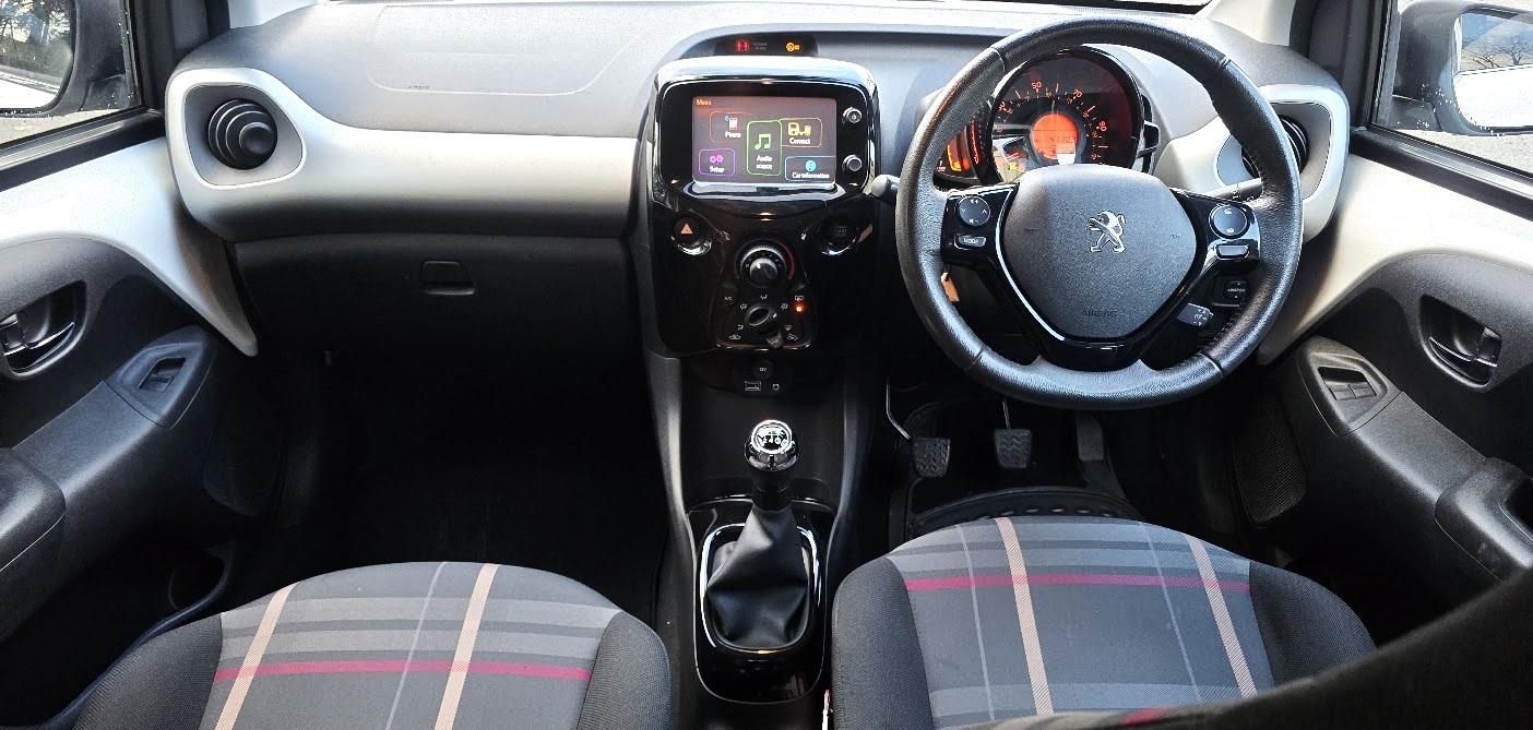 Used Peugeot 108 2014 for sale - 76946094: Photo 12